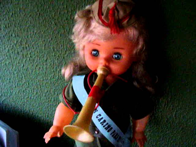 muÃ±eca wendolin militar